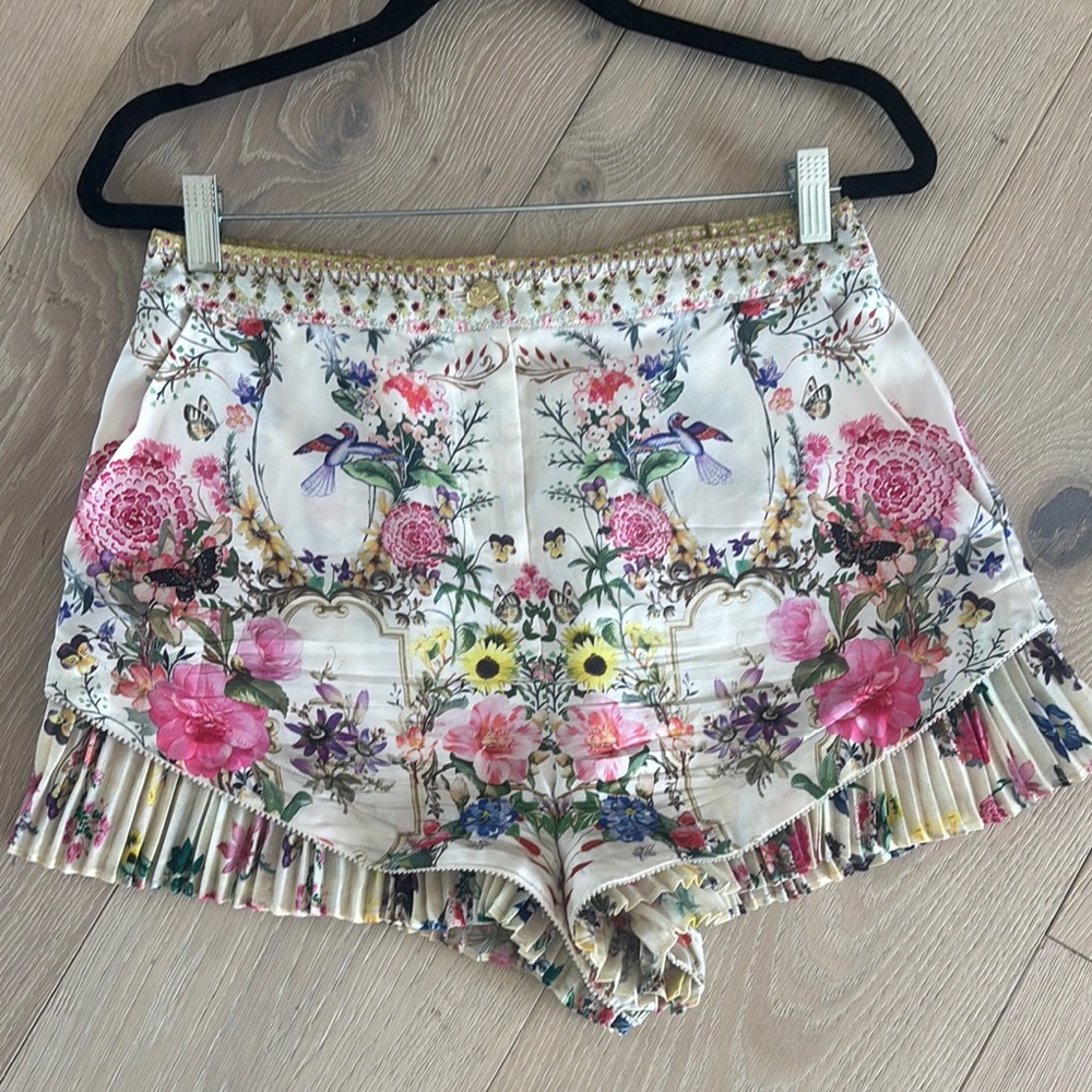 Floral Print Camilla Women's Shorts